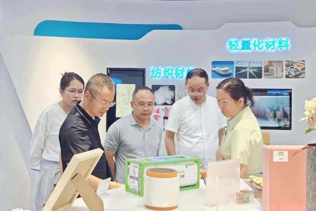 1754448166893362.jpg 02.jpg